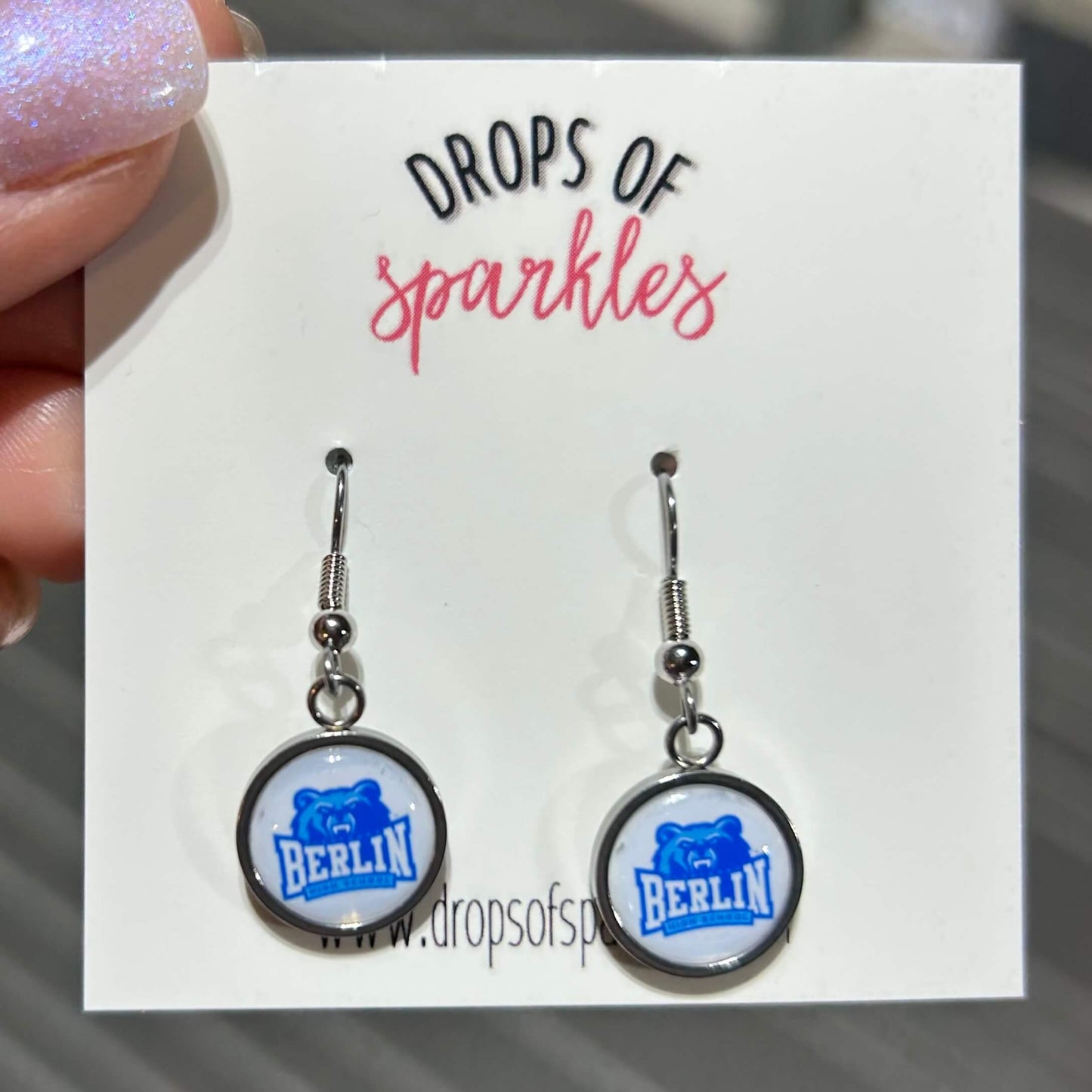 OLENTANGY: Half inch stainless steel pendant earrings