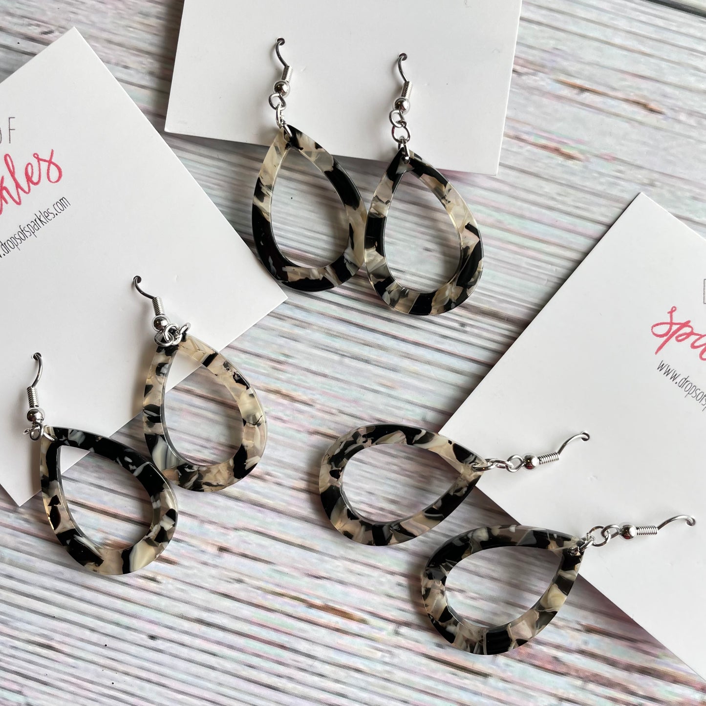 Black and white acrylic small teardrop dangle earrings