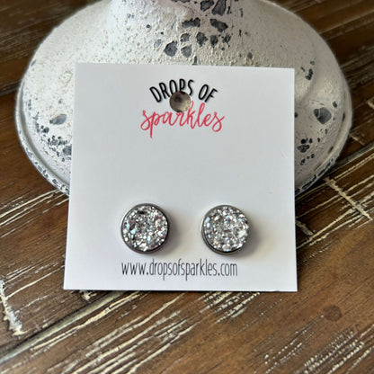 Druzy stone stud earrings - silver