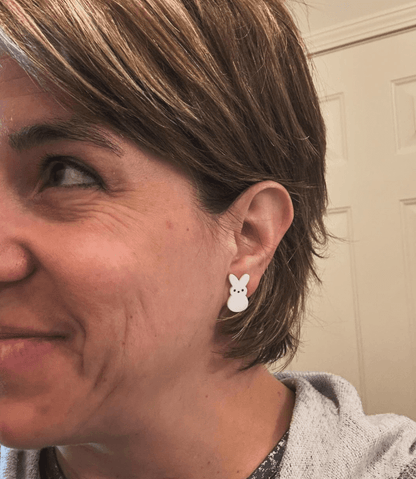 Easter cutout stud earrings