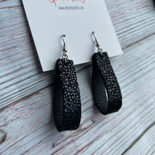 Load image into Gallery viewer, Black genuine leather loop dangle earrings
