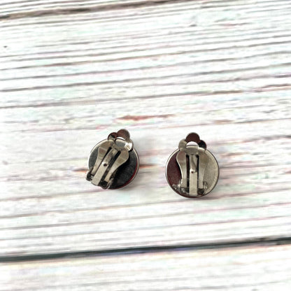 Clip-on custom studs earrings