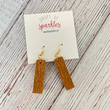 Load image into Gallery viewer, Genuine leather loop earrings
