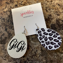 Load image into Gallery viewer, CUSTOM ORDER: (1 color) single layer faux leather earrings
