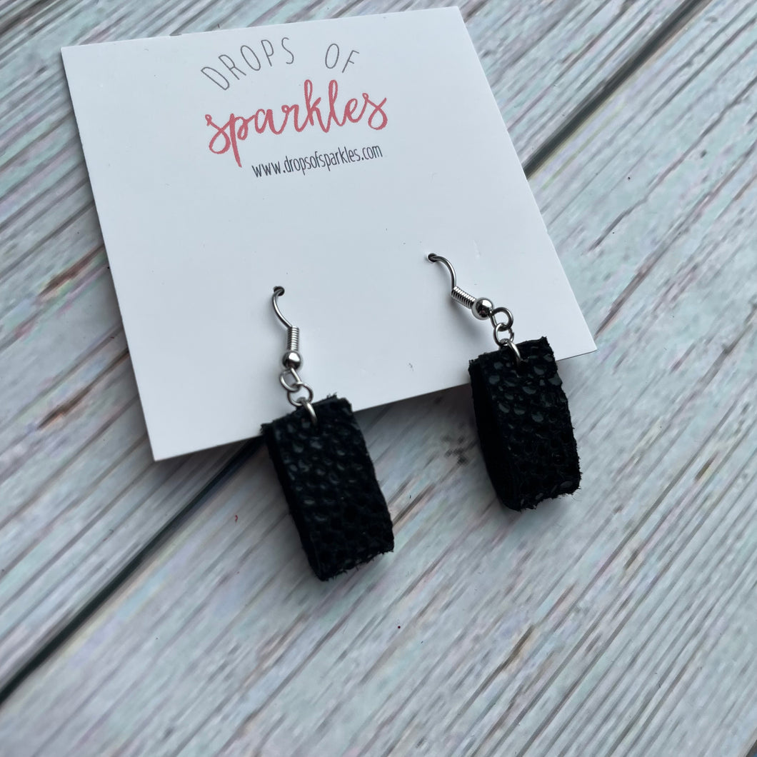 Black genuine leather loop dangle earrings