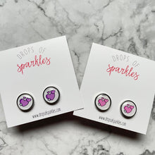 Load image into Gallery viewer, Tiny hearts stud earrings

